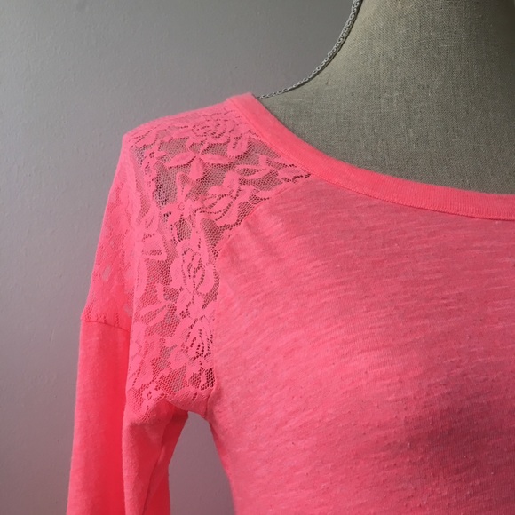PINK VS Lace Shoulder Raglan Long Sleeve Tee Size XS - Picture 6 of 8